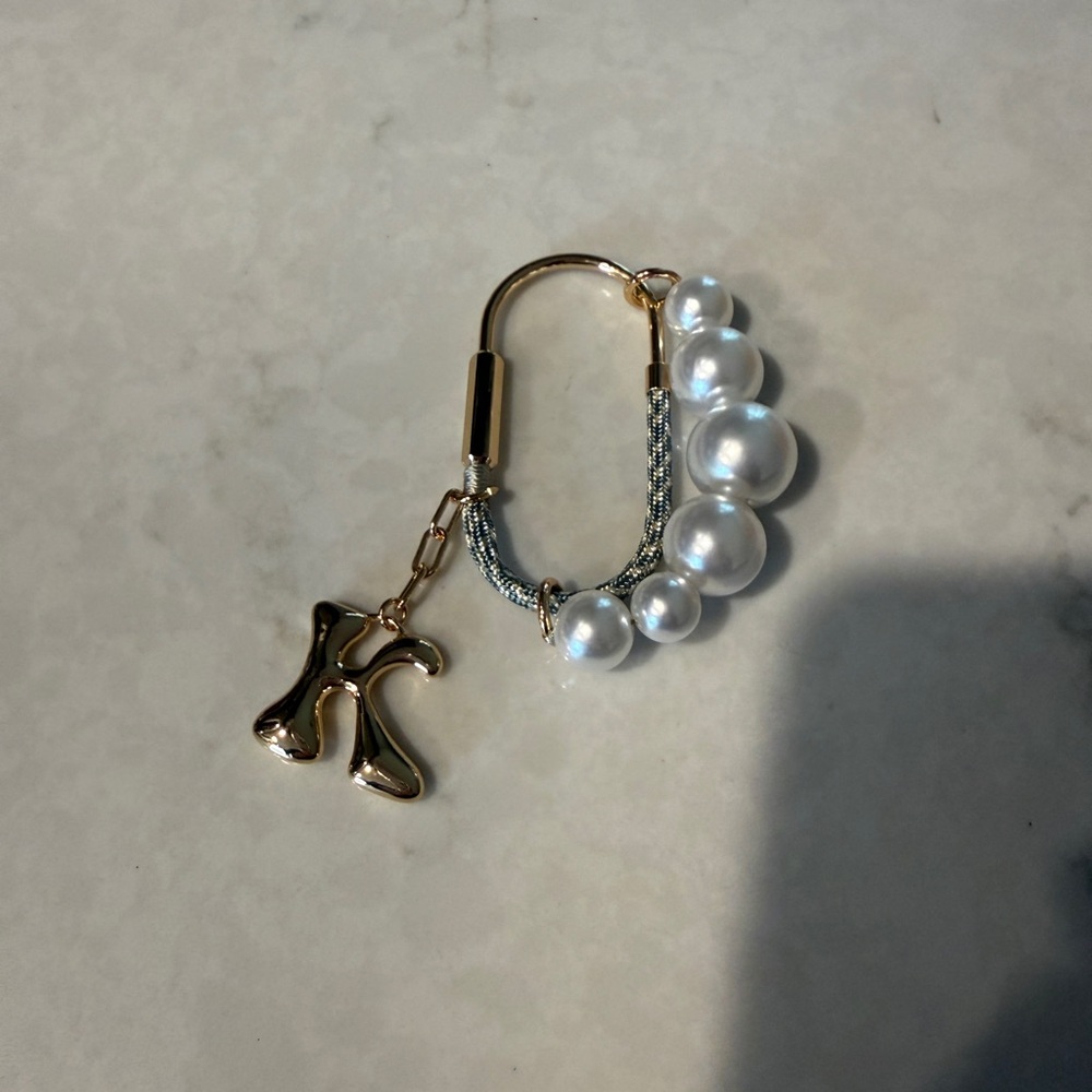 4 letter K keychains